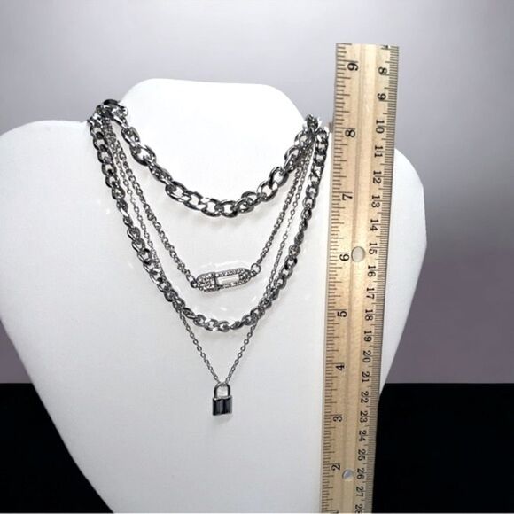 4 chains Layering Set l Rhinestone l Safety Pin l Lock l Newβl 16 Great Looks - Picture 9 of 16
